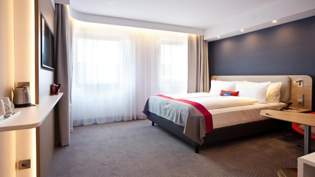 Holiday Inn Express - Darmstadt By Ihg מראה חיצוני תמונה