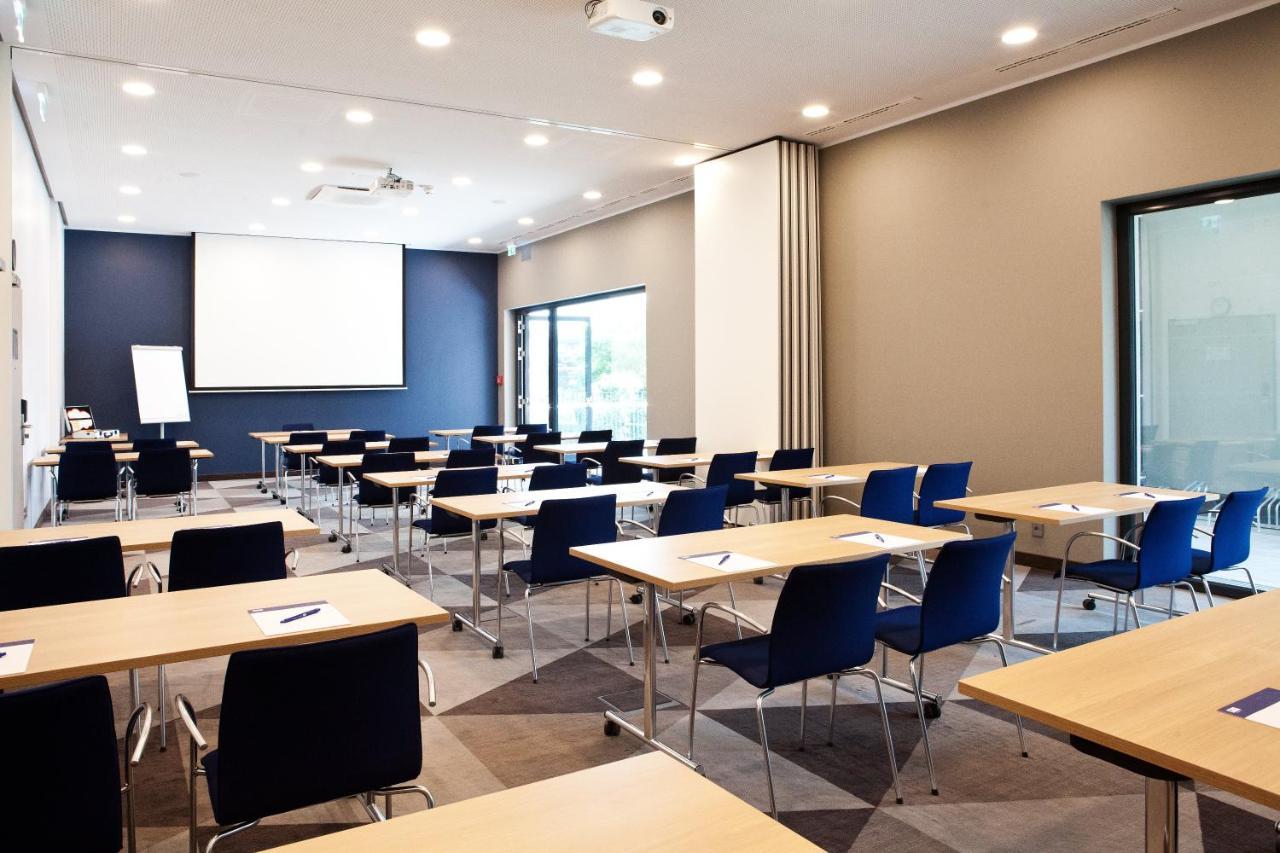 Holiday Inn Express - Darmstadt By Ihg מראה חיצוני תמונה