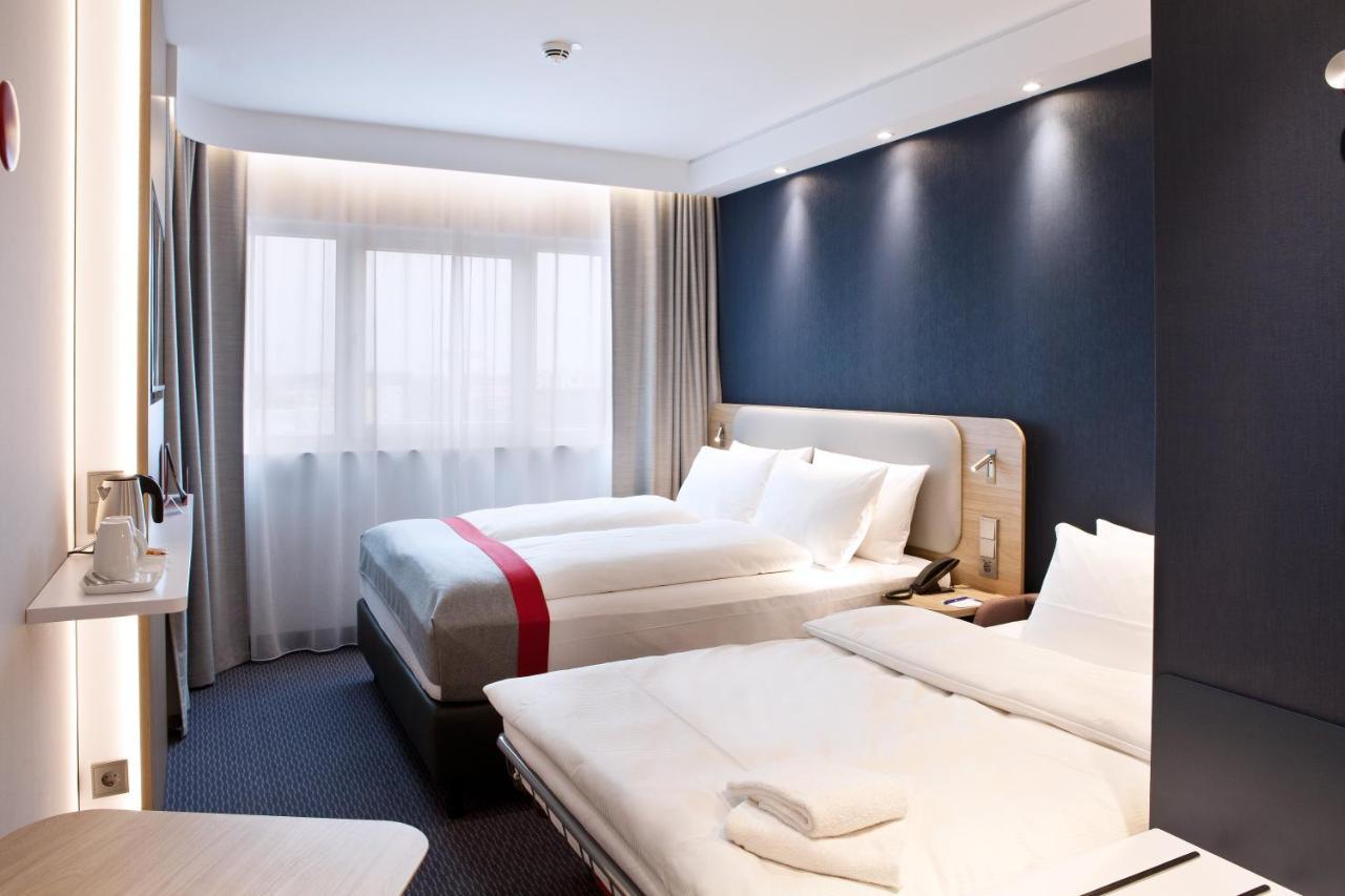 Holiday Inn Express - Darmstadt By Ihg מראה חיצוני תמונה