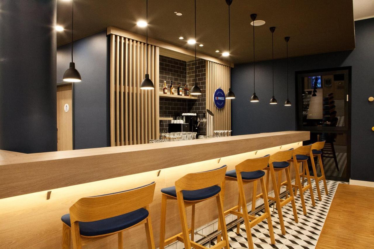 Holiday Inn Express - Darmstadt By Ihg מראה חיצוני תמונה
