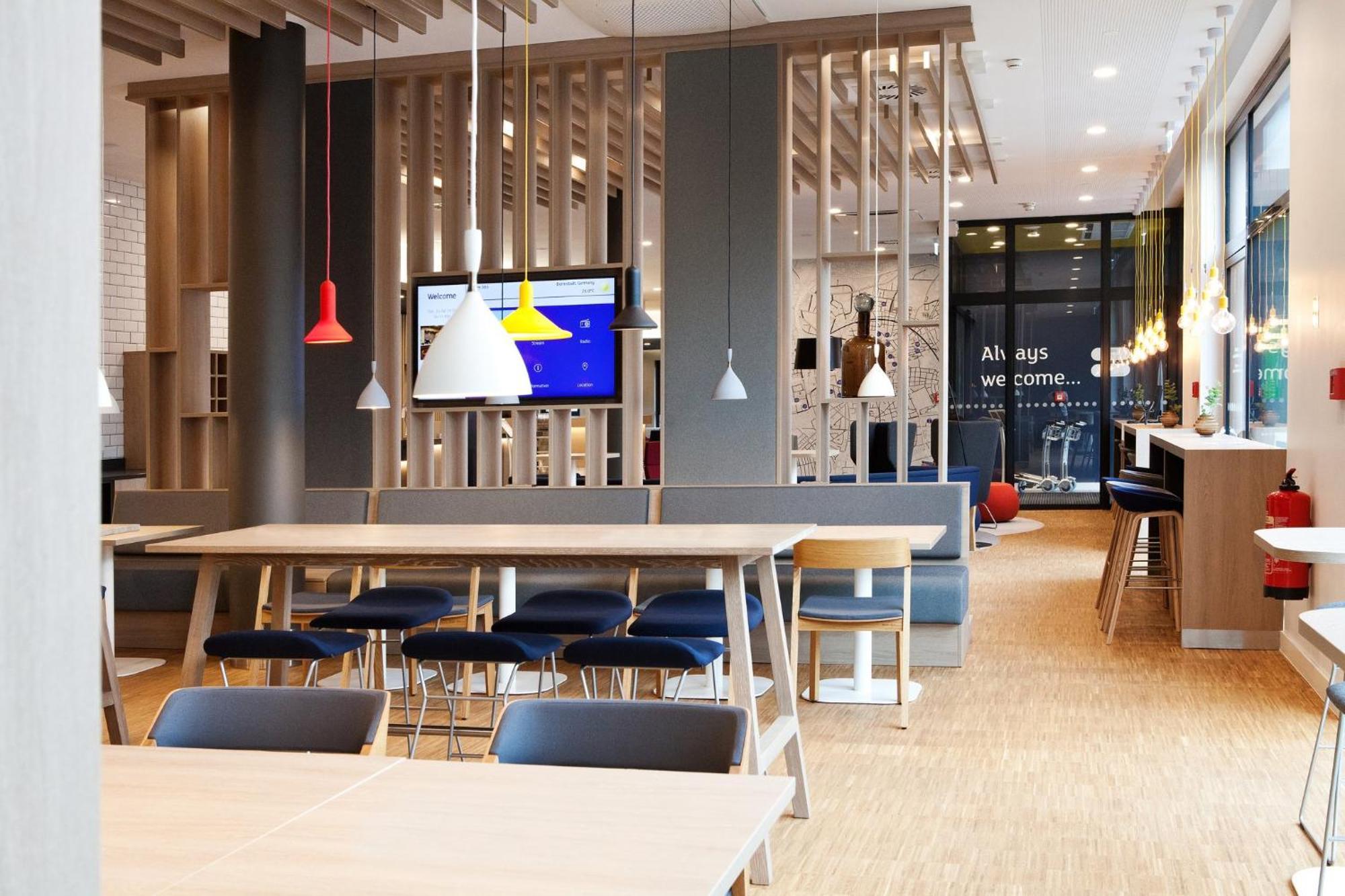 Holiday Inn Express - Darmstadt By Ihg מראה חיצוני תמונה