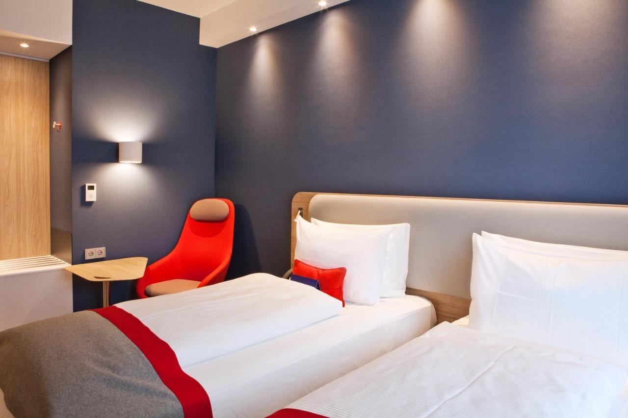 Holiday Inn Express - Darmstadt By Ihg מראה חיצוני תמונה